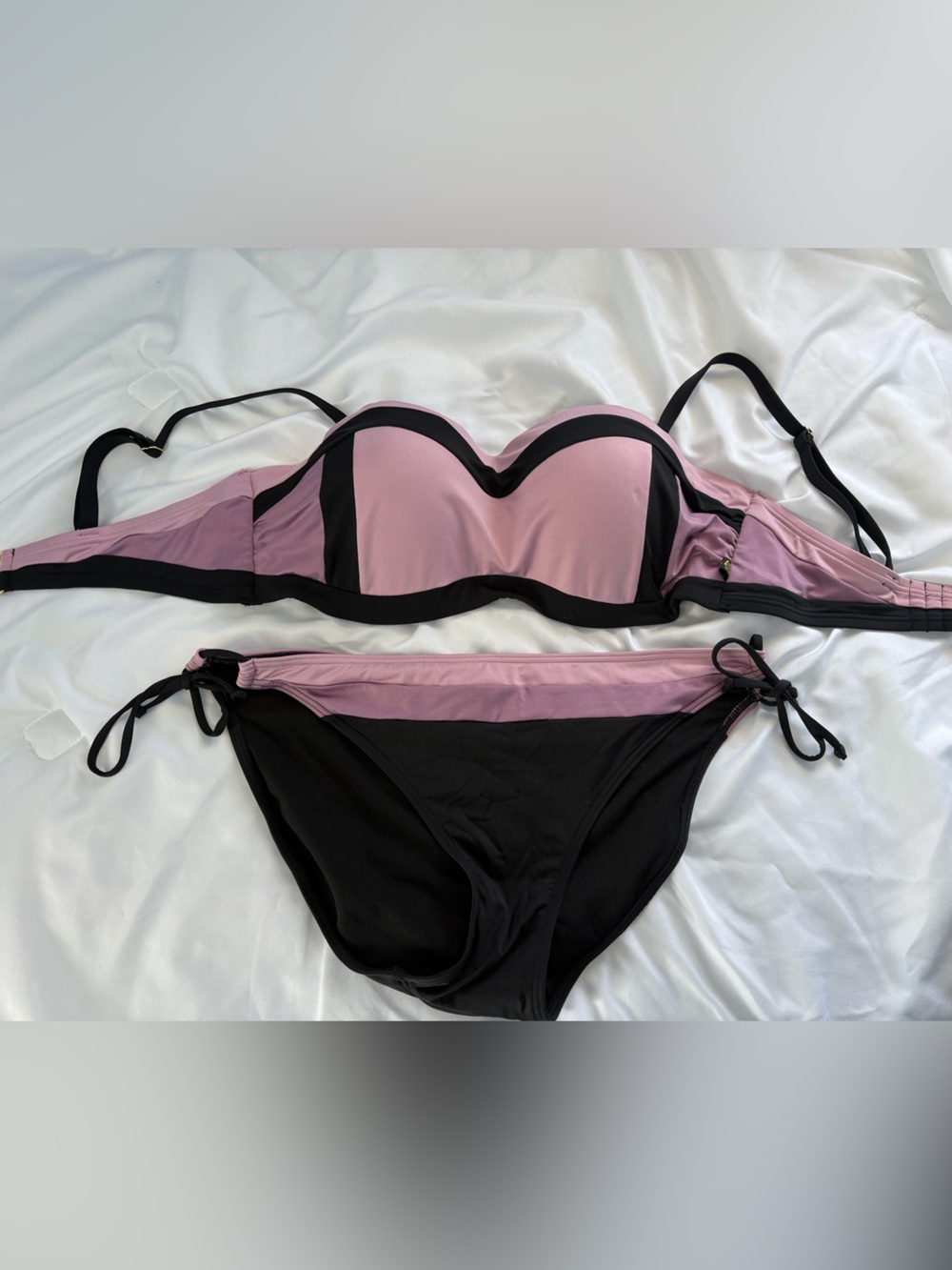 La Vie En Rose Pink and Black Colorblock Bikini Set
